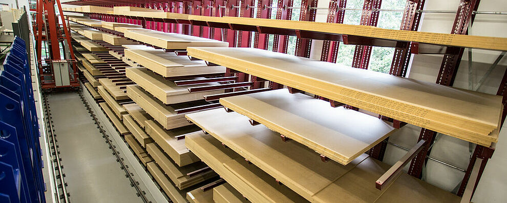 Automatic storage